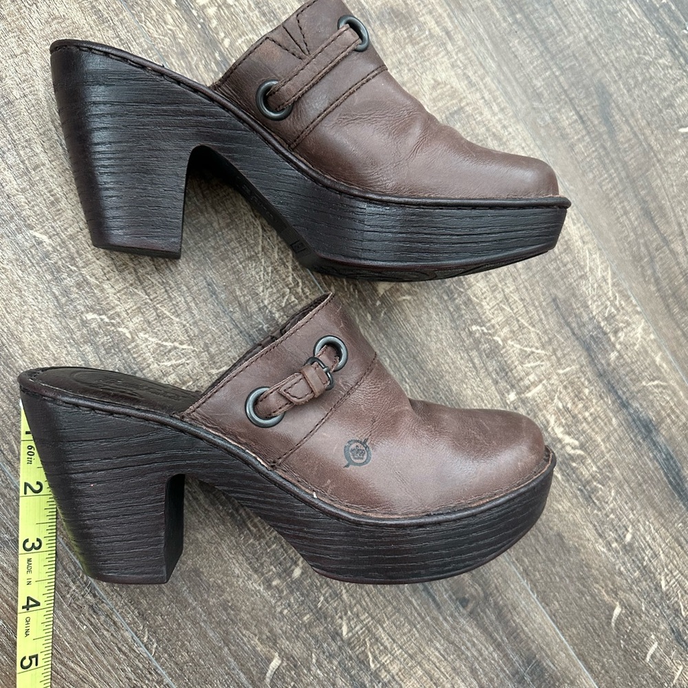 Born Brown Leather Women's Mules Clogs